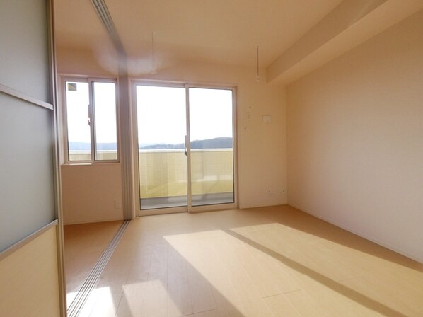 コリーヌオッツの物件内観写真